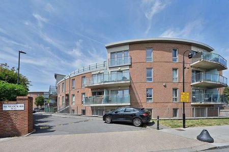 Banstead Court, Shepherd's Bush, W12 - Photo 2