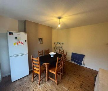 Fell Lane, Keighley, BD22 - Photo 5