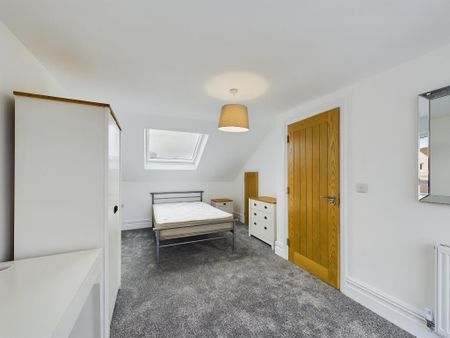 5 bedroom terraced house to rent - Photo 5