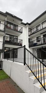 Renaissance On Shaw - Photo 3