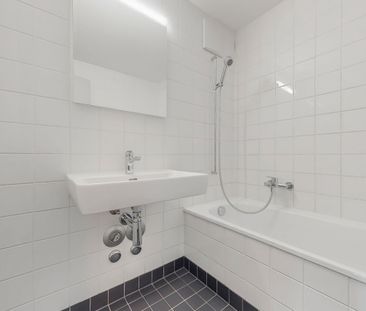 Maisonette apartment with roof terrace - Photo 6