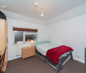 6 bedroom house to rent - Photo 2