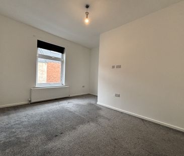 Alma Street West - Photo 5