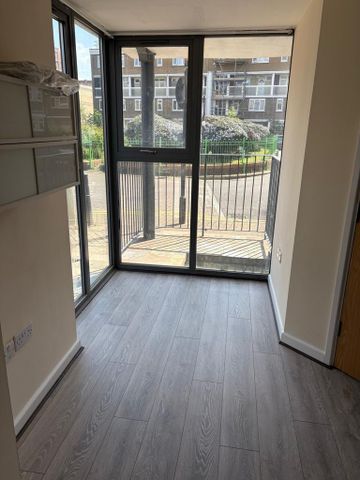 1 bedroom apartment to rent - Photo 3