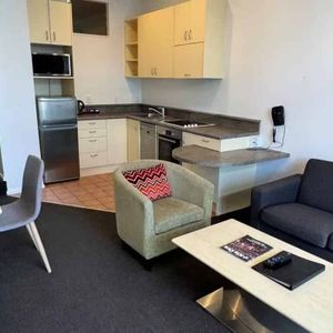 12E/120 The Terrace, Wellington Central - Photo 2