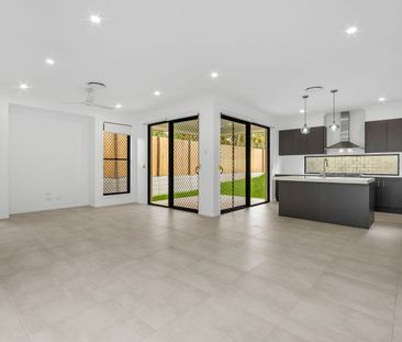 Family Oasis in Rochedale South! - Photo 2