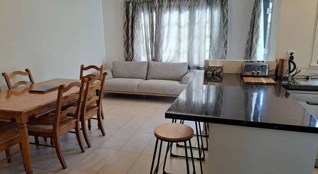 3bdrm Fully Furnished House Mid Term Rental - Photo 1