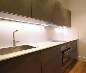 Studio to rent - Photo 4