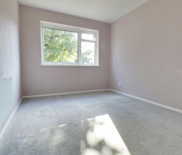 1 bedroom semi-detached house to rent - Photo 4