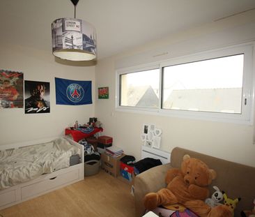 Location Appartement 3 pièces 70m² - Photo 4