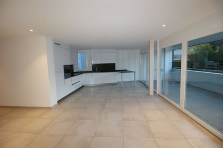 SUPERBE 3½ pièces de conception récente et moderne - Photo 3