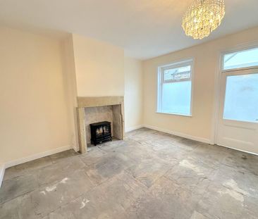 3 bedroom terraced house to rent - Photo 6