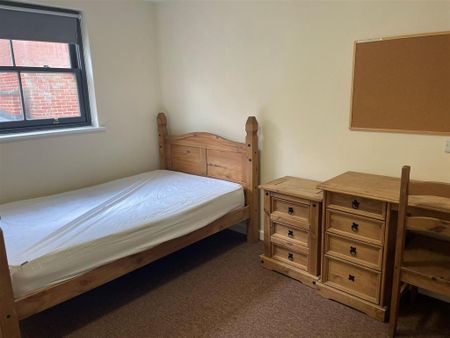 6 bedroom house share to rent - Photo 3