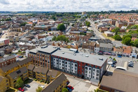 Newton Road, Yeovil, Somerset - Photo 2