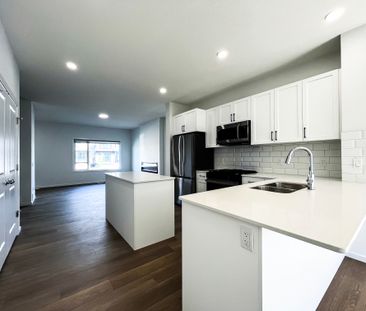 Special Incentive. Brand New 3 Bed + Den Upper Floor | 1727 Sq Ft |... - Photo 4