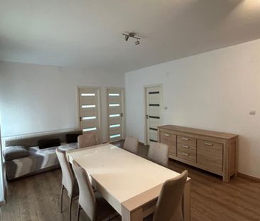 Apartament cu 3 camere, 64 mp, zona Republicii - Photo 2
