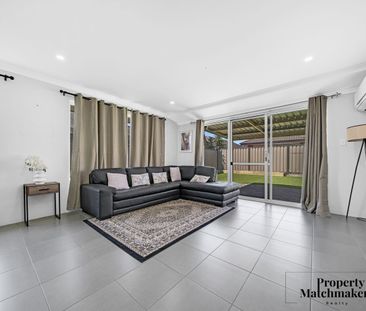 Modern Comfort, Effortless Living, and a Prime Byford Location - Photo 1