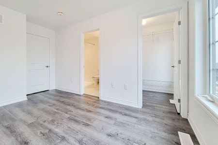 For Lease - 61 Soho Street Unit# 33, Hamilton, Ontario - Photo 2