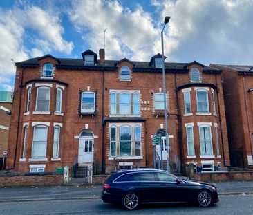 Studio Flat, Hathersage Road, M13 - Photo 6