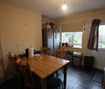 2 bedroom terraced house to rent - Photo 6