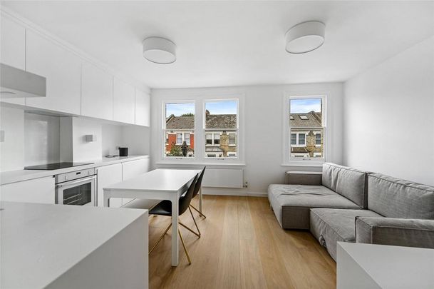 1 bedroom apartment to rent - Photo 1