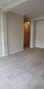 Bright and Spacious 1Bed/1Bath at Hempstead Manor - Photo 4