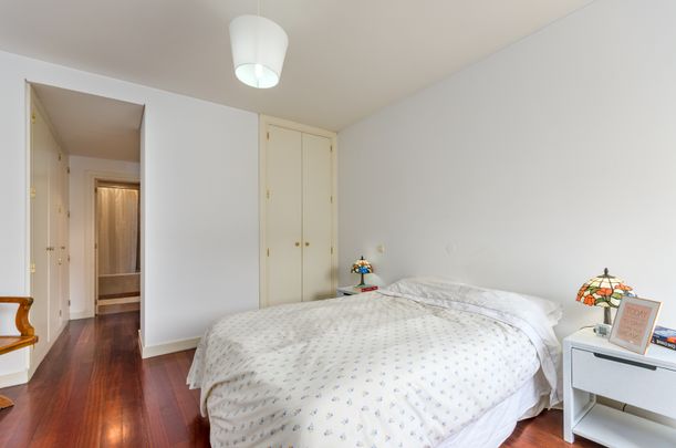 Apartamento T3 para arrendamento semi-mobilado, com 2 lugares de garagem no Parque das Nações, Lisboa - Photo 1