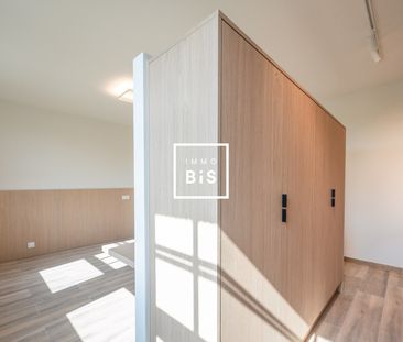Prachtig afgewerkte hoekwoning, zeer rustig gelegen nabij het centrum - Photo 4