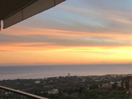 3 bedroom luxury Apartment for rent in Marbella Del Este, Andalusia - Photo 5