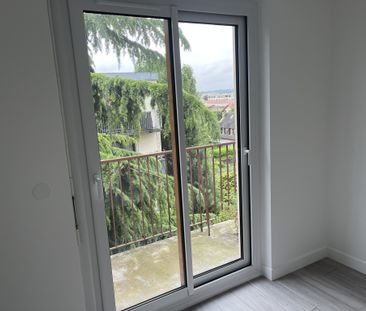 Location Appartement 2 pièces 29m² ST MAUR DES FOSSES 94100 - Photo 3