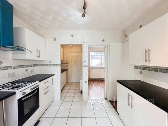 3 bedroom house to rent Barratts Road, B38 - Photo 1