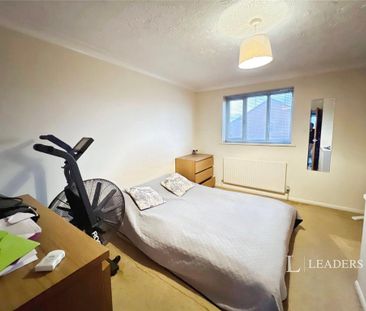 2 bedroom terraced house to rent - Photo 2