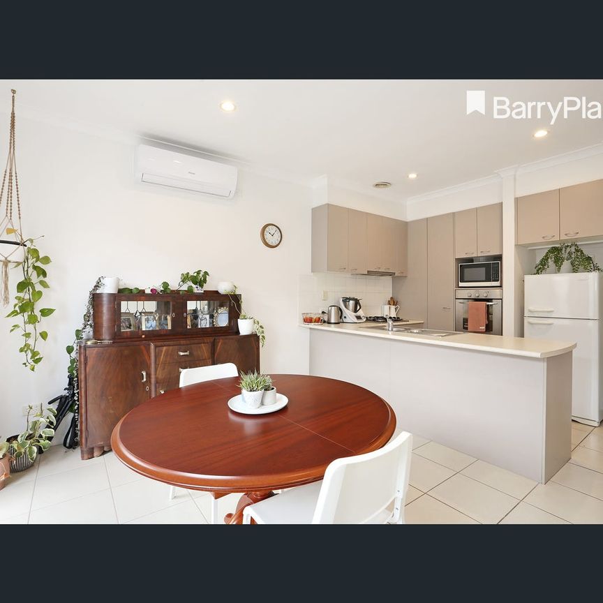 11/28 Potts Road, Langwarrin, Vic 3910 - Photo 1