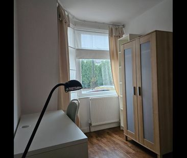 Room in a Shared House, Crosbie Road, CV5 - Photo 6