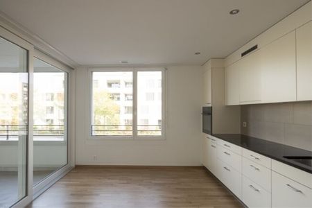 Look for something special. - Photo 4