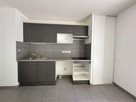 Location Appartement 3 pièces 60m² TOULOUSE 31200 - Photo 3