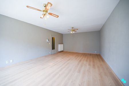Tweeslaapkamerappartement nabij centrum Oostrozebeke - Photo 4
