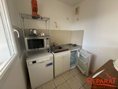 Location Appartement 2 pièces 40m² BRIVE LA GAILLARDE 19100 - Photo 3