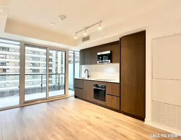 404-127 Broadway Ave, Toronto, Ontario M4P 1V4 | 127 Broadway Avenue, Toronto - Photo 1