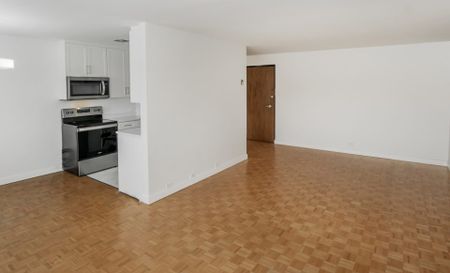 30 Alexander Ave, Pinawa – 1 Bedroom, Pinawa, MB - Photo 2