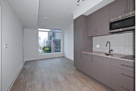 For Lease - 576 Front Street Unit# 1219E, Toronto, Ontario - Photo 2