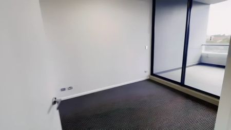 3 bed 2 bath-611 - Photo 2