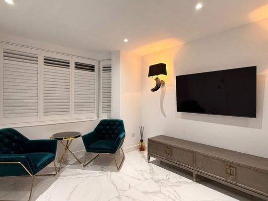 3 Bed Semi-Detached House, Wymering Road, W9 - Photo 1