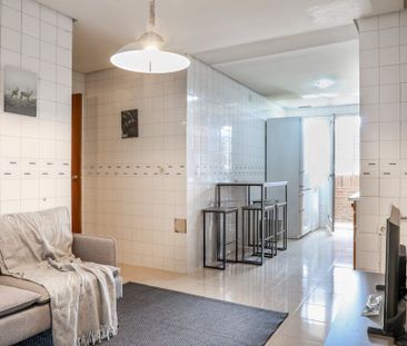 Calle de Santiago de Compostela, Madrid, Community of Madrid 28034 - Photo 3