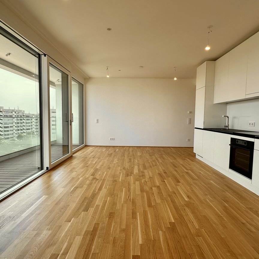 Stunning apartment with a large balcony on the 2nd floor! - Foto 1