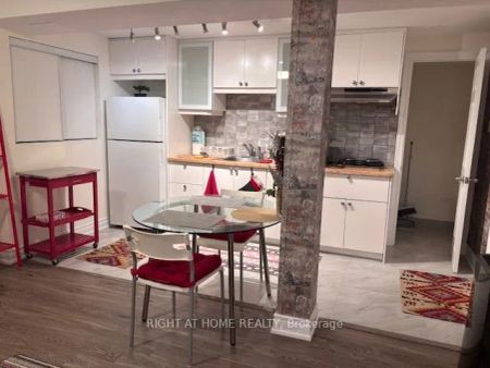 72 Dusay Place #21 - Photo 5