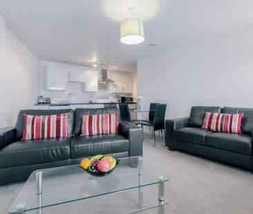 2 bedroom flat to rent - Photo 1