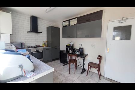 Room in a Shared House, Dunstable Road, LU4 - Photo 5