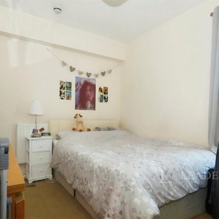 5 bedroom terraced house to rent - Photo 1
