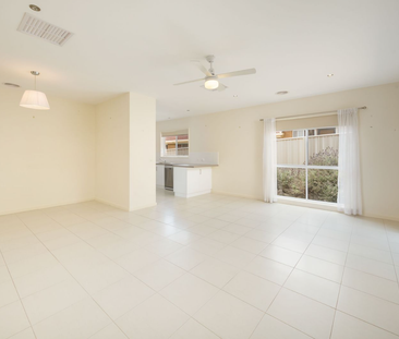 Stylish & Central! - Photo 4